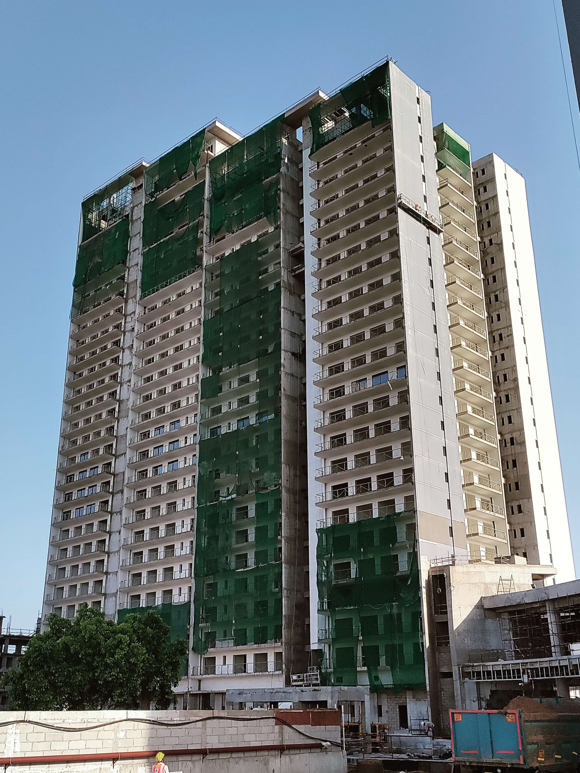 Waterfall residences - tower A & B construction view